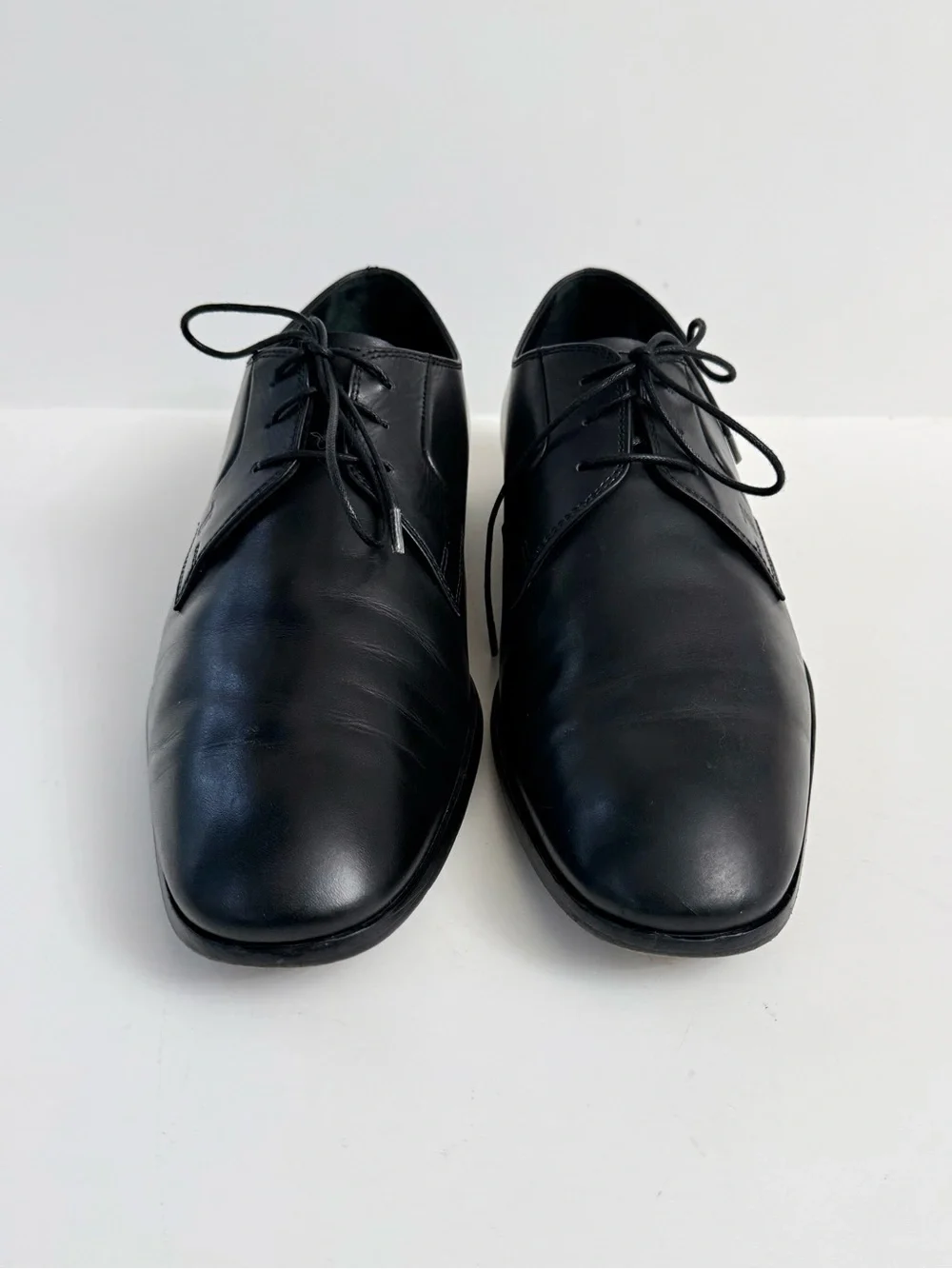 Tod's Smooth Leather Derby Lace-Up Plain Toe Dress Shoes in Black Men’s Size 7